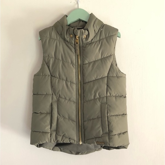 H&M Kids Vest - size 6-8 - Picture 2 of 13